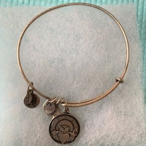 Alex and Ani silver claddagh bracelet